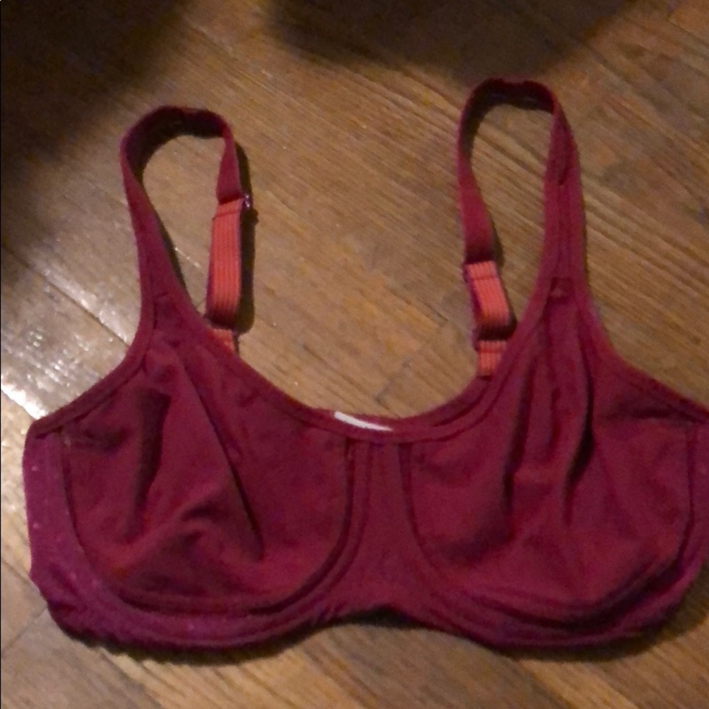 Lululemon bra 34D
